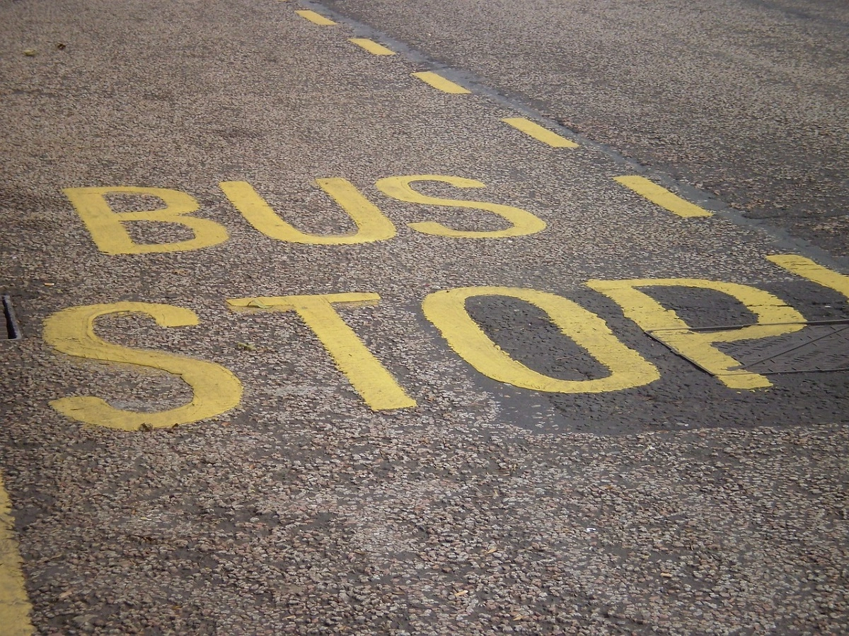 Shuttlebus zum Flughafen Lissabon